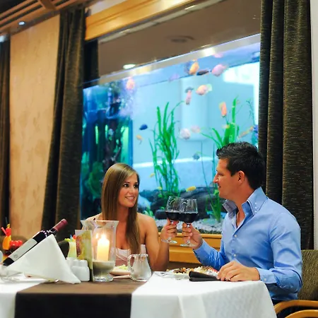 Отель Mendan Magic & Wellness