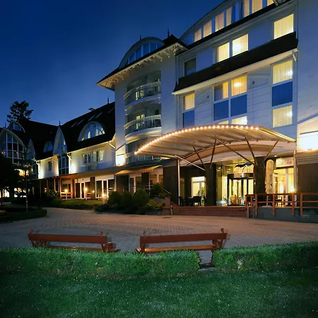 Отель Mendan Magic & Wellness 4*