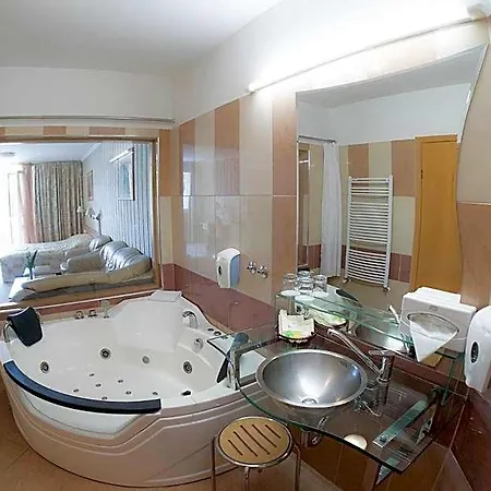 Mendan Magic & Wellness Hotel