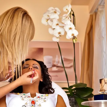 Mendan Magic & Wellness