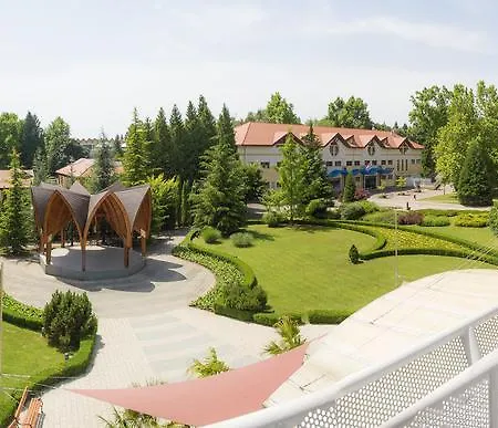 Mendan Magic & Wellness Отель Залакарош