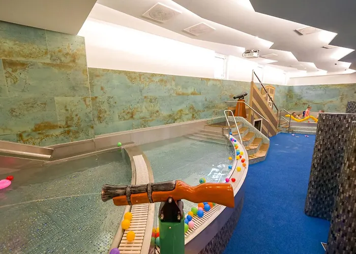 Mendan Magic & Wellness 4*